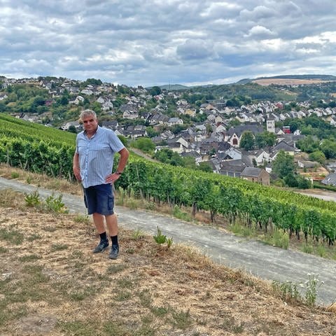 "Der Weinbau im Ruwertal profitiert vom Klimawandel", sagt der Ortsbürgermeister von Waldrach, Rainer Krämer
